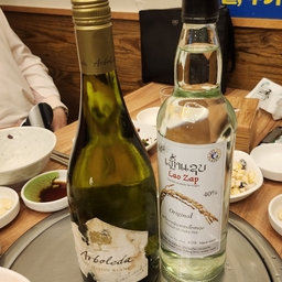 피드에 업로드 된 이미지