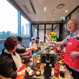 피드에 업로드 된 이미지
