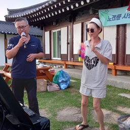 ํผ๋์ ์
๋ก๋ ๋ ์ด๋ฏธ์ง