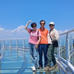 피드에 업로드 된 이미지