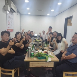 ํผ๋์ ์
๋ก๋ ๋ ์ด๋ฏธ์ง