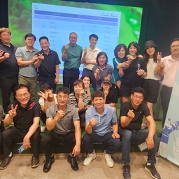 피드에 업로드 된 이미지