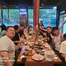 ํผ๋์ ์
๋ก๋ ๋ ์ด๋ฏธ์ง