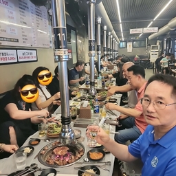 피드에 업로드 된 이미지