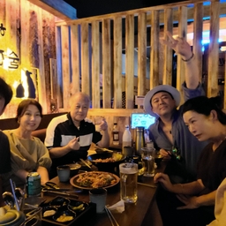 피드에 업로드 된 이미지