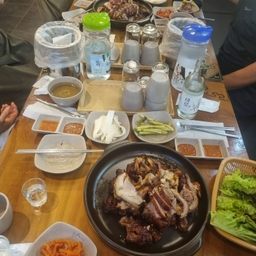 피드에 업로드 된 이미지