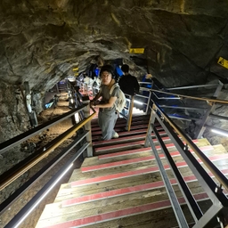 피드에 업로드 된 이미지