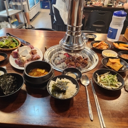 피드에 업로드 된 이미지