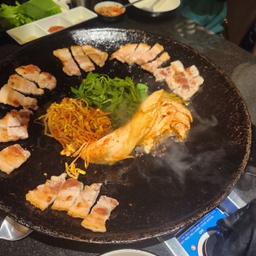 피드에 업로드 된 이미지