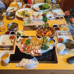피드에 업로드 된 이미지