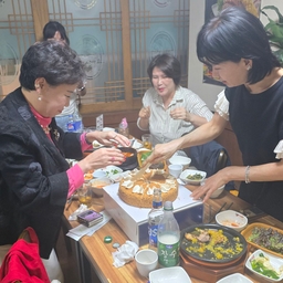피드에 업로드 된 이미지