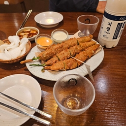 피드에 업로드 된 이미지