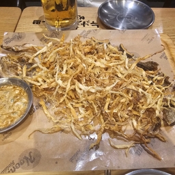 피드에 업로드 된 이미지