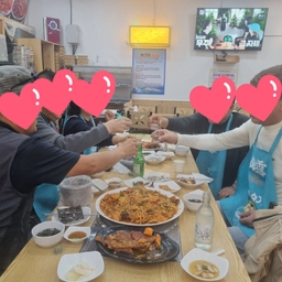 피드에 업로드 된 이미지