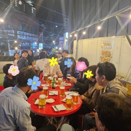 피드에 업로드 된 이미지