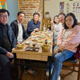 피드에 업로드 된 이미지