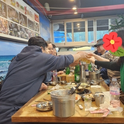 피드에 업로드 된 이미지