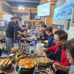 ํผ๋์ ์
๋ก๋ ๋ ์ด๋ฏธ์ง