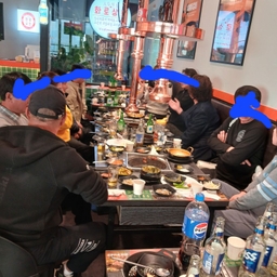 피드에 업로드 된 이미지