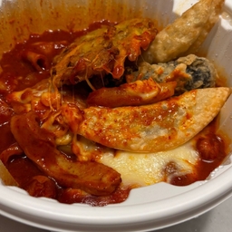 피드에 업로드 된 이미지
