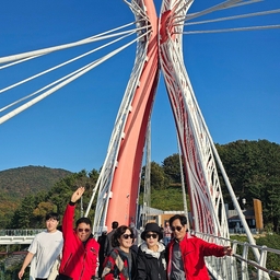 피드에 업로드 된 이미지