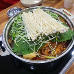 피드에 업로드 된 이미지