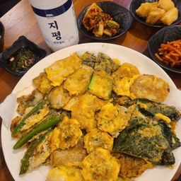 피드에 업로드 된 이미지