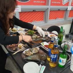 피드에 업로드 된 이미지