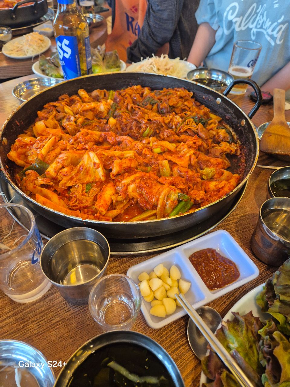 피드에 업로드 된 이미지