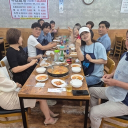 피드에 업로드 된 이미지