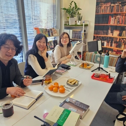 피드에 업로드 된 이미지