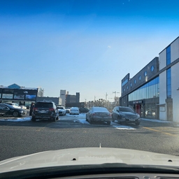 피드에 업로드 된 이미지