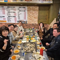 피드에 업로드 된 이미지