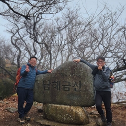 피드에 업로드 된 이미지