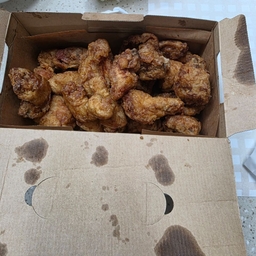 피드에 업로드 된 이미지