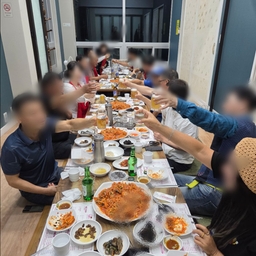 피드에 업로드 된 이미지