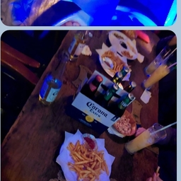 피드에 업로드 된 이미지