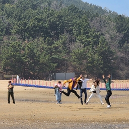 피드에 업로드 된 이미지