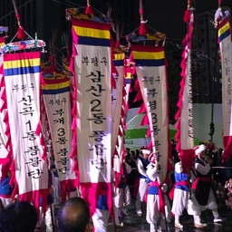 피드에 업로드 된 이미지