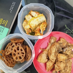 피드에 업로드 된 이미지