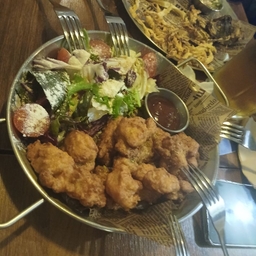 피드에 업로드 된 이미지