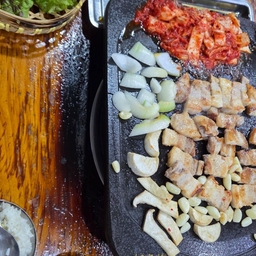 피드에 업로드 된 이미지