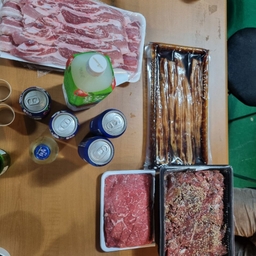 피드에 업로드 된 이미지