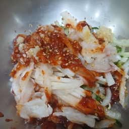 피드에 업로드 된 이미지