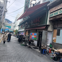 피드에 업로드 된 이미지