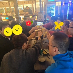 피드에 업로드 된 이미지