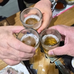 피드에 업로드 된 이미지