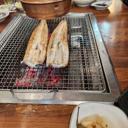 피드에 업로드 된 이미지