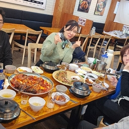 피드에 업로드 된 이미지