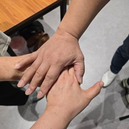 피드에 업로드 된 이미지